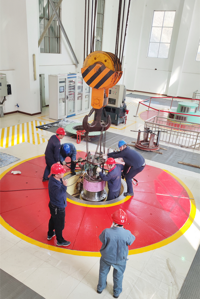 1620729503579207.jpg 拆除推力頭.jpg