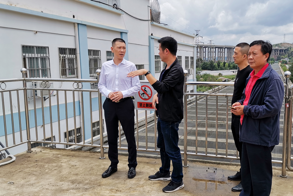 1623760926777153.jpg 輸水線路現(xiàn)場(chǎng).jpg