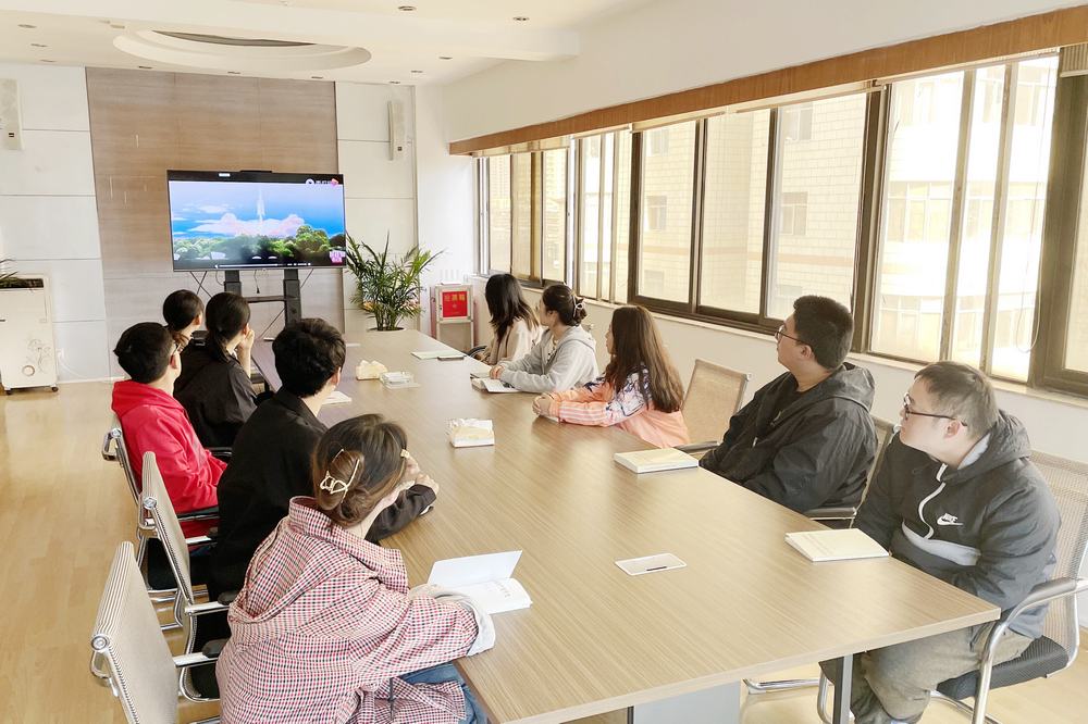 1634803107470208.jpg 團(tuán)日活動(dòng)照片.jpg