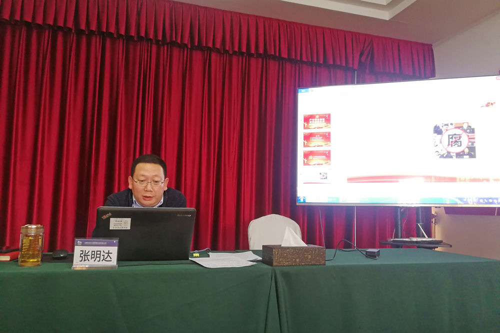 1635299476348471.jpg 領導近照2.jpg