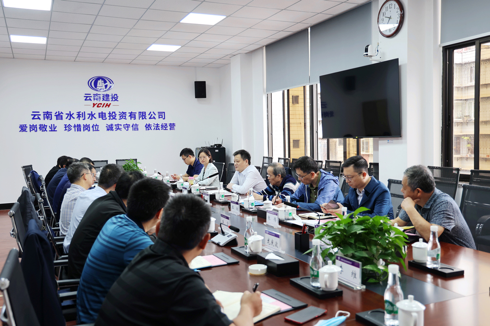 1655543933115492.jpg 8X8A2808.JPG