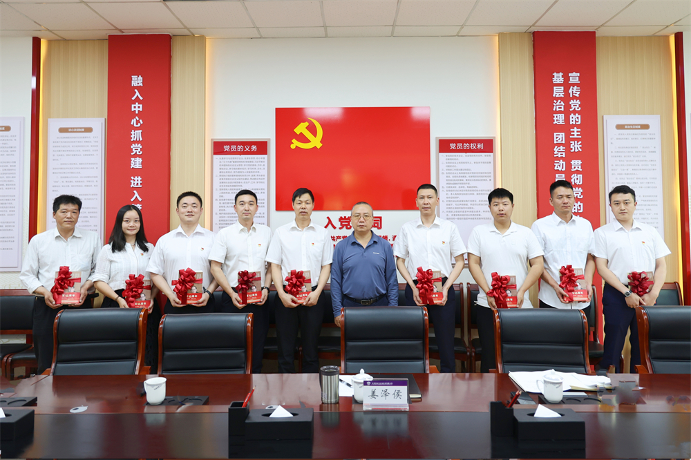 1659402541859430.jpg 110.jpg