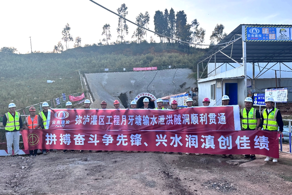 1667437883820616.jpg 16868600aa41df9d8477bd4a9f417e1_副本.jpg